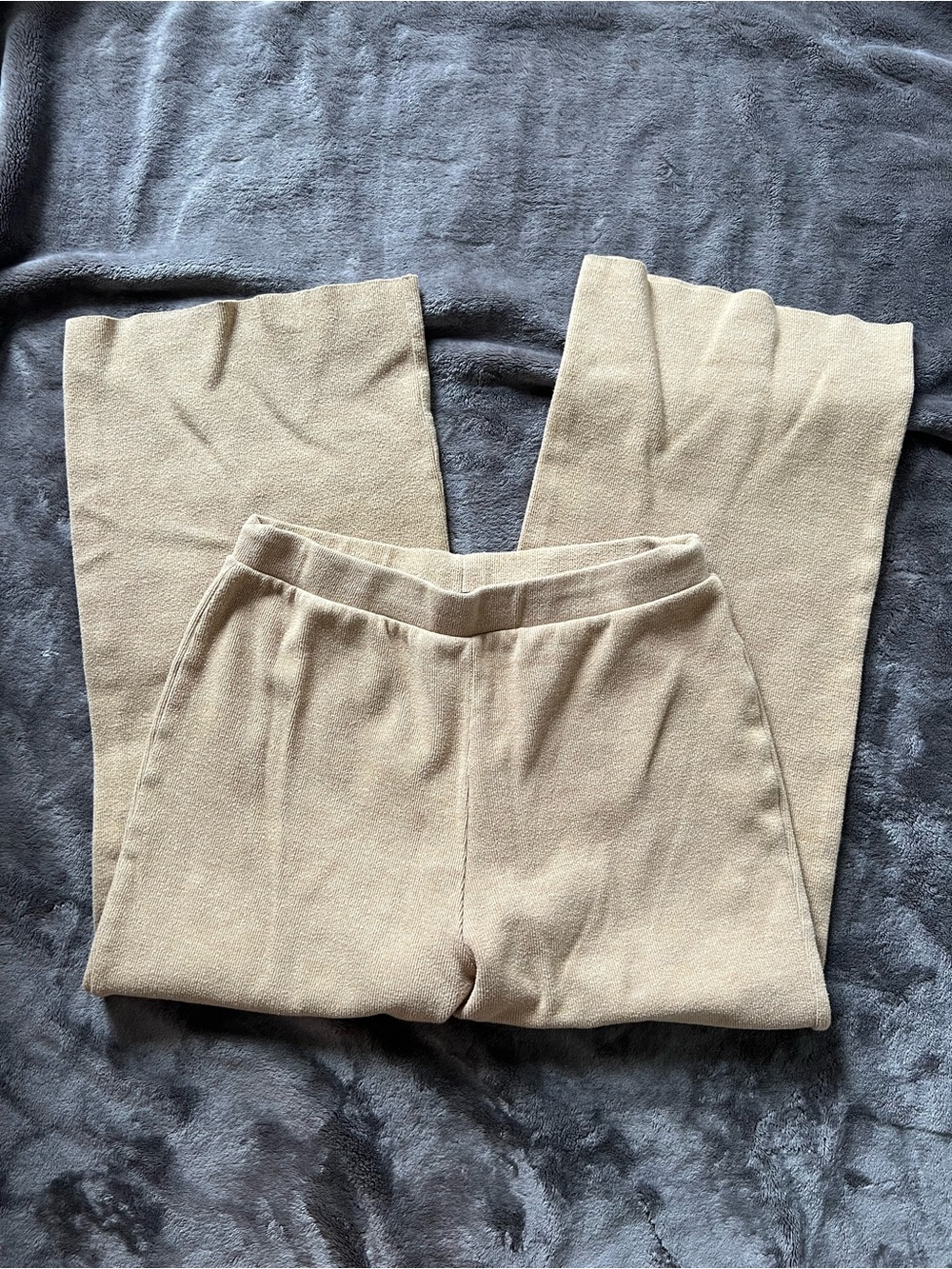 Zara Wide-Leg High-Rise Pants in Light Beige